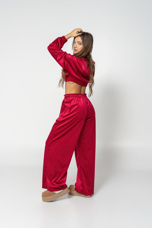 red kiss velvet set