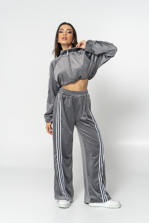 grey velvet lines set