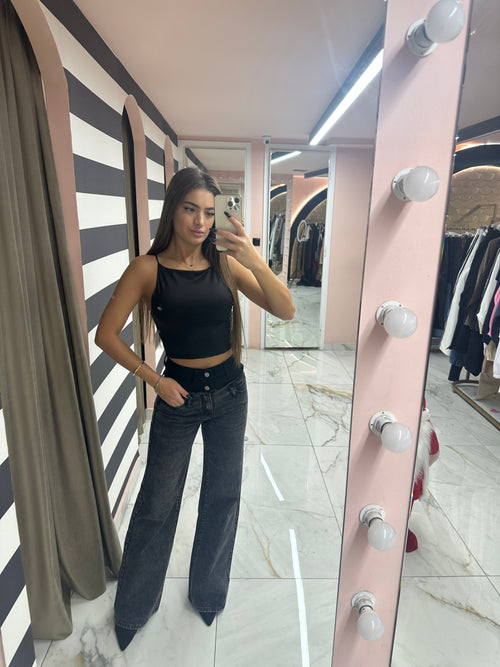 black tank top