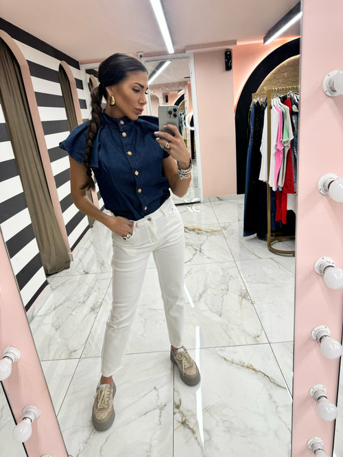 White simple Jean