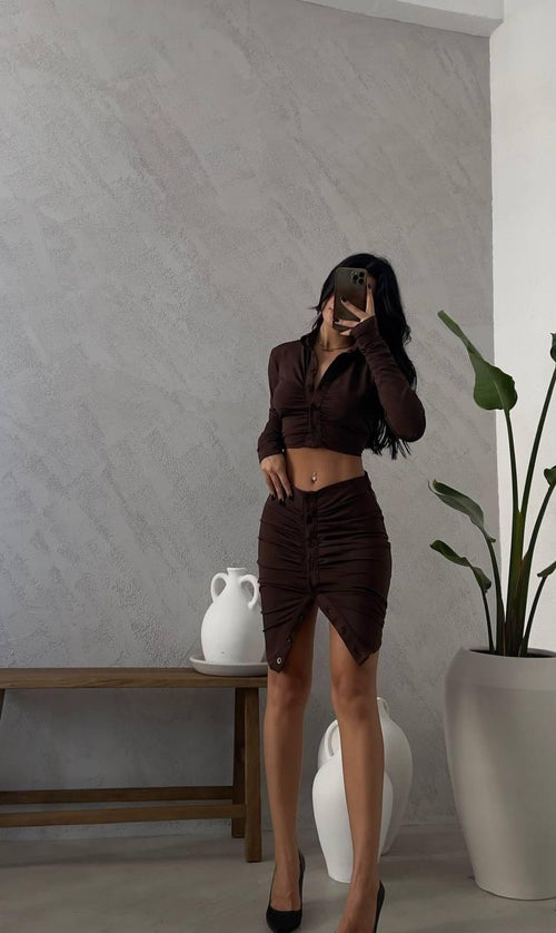 Chic Set In Brown