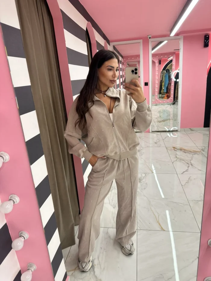 Leila beige with long crop - Image 2