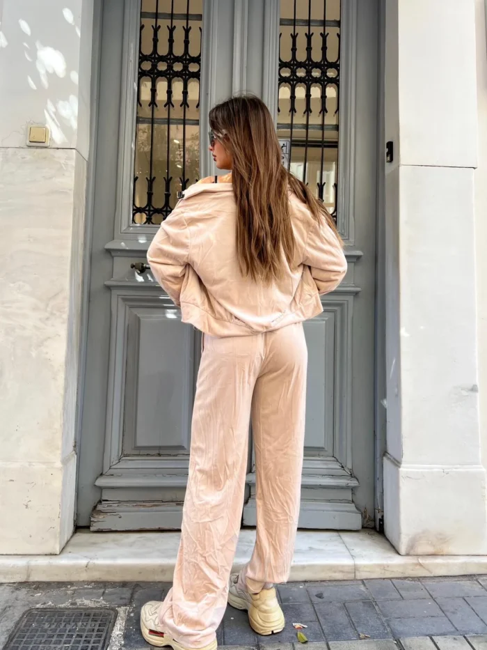 Velvet Nude Glow Set - Image 2