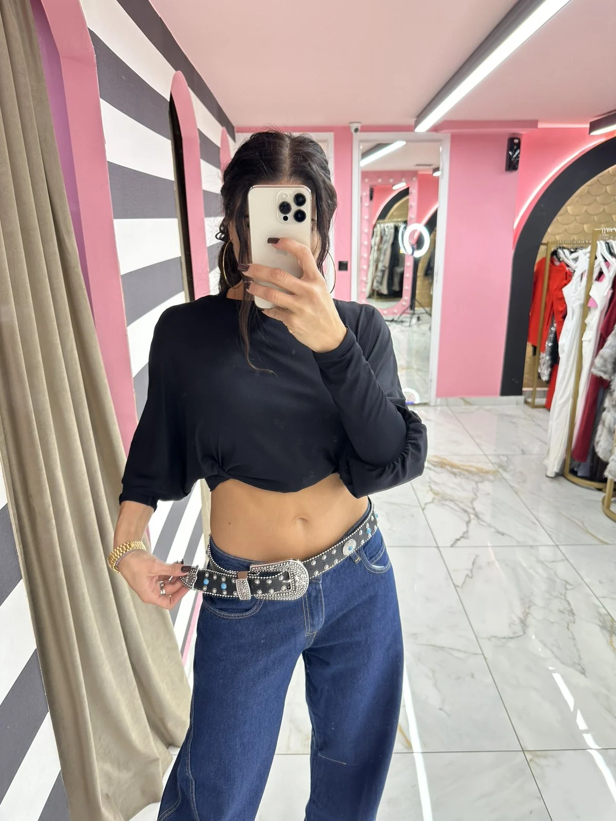 0-02-05-2327d46d87dae34edb6dc68e823bbfd0f44cfbf56b45c749e6799dc8641f40de_22229b47b52