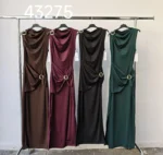 Elegance maxi dress Maxi φόρεμα με χρυσές αγκράφες - Image 3