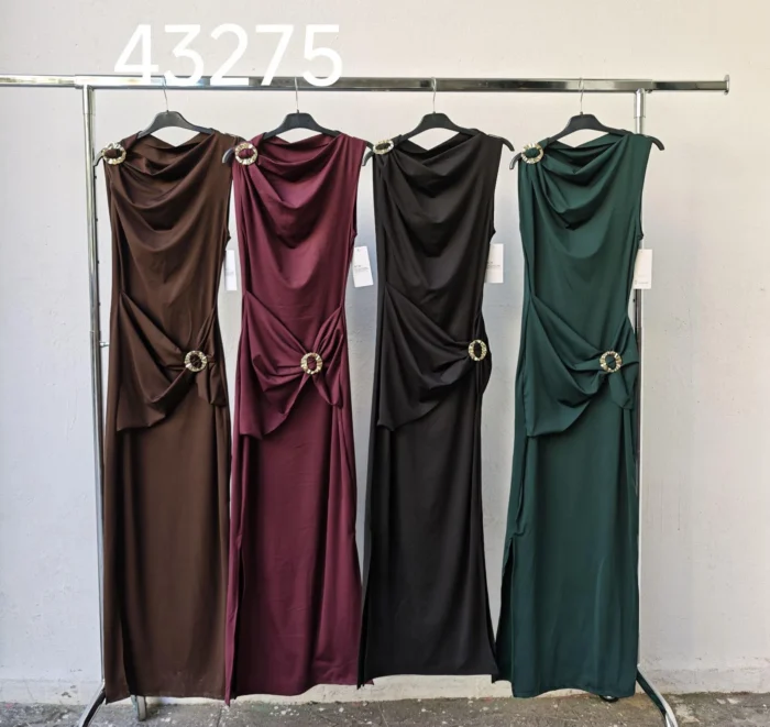 Elegance maxi dress Maxi φόρεμα με χρυσές αγκράφες - Image 3