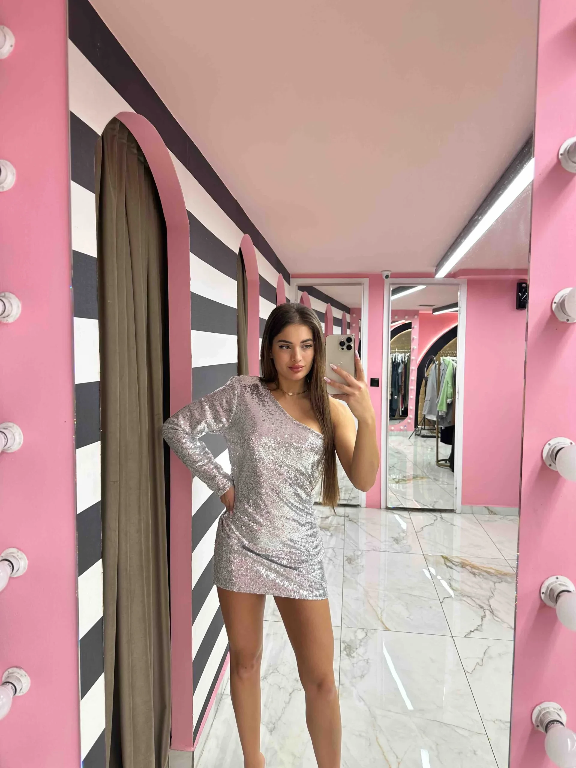 0-02-05-0bdb56778d8a7fedeeb541ca491f7097bcef98140167994cde06d268371174dc_2235cdb5fe9