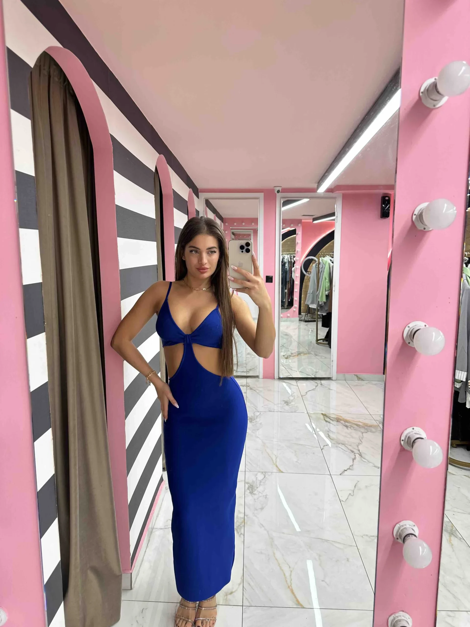 0-02-05-2ece6700725a2a351435fa447a823cdb84f462c01cab0d76dfa31b9b57409127_2235cc021f7