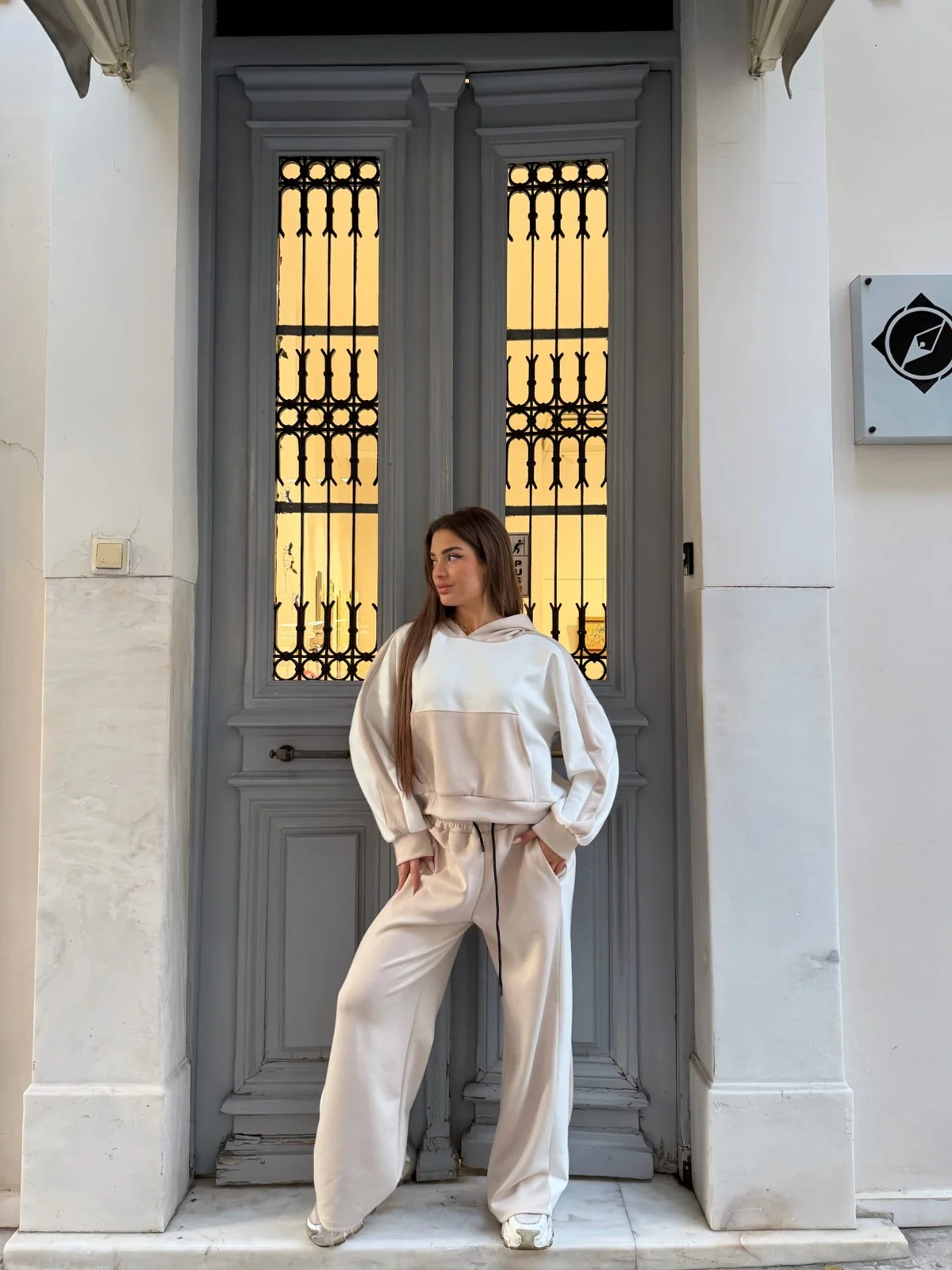 0-02-05-5f93eb5df8e4ec367adea37c674e4f7aef5051242ec604bff3ae90e5d3e5ede8_2220b77779a Cream Cloud Set - Image 1