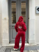 Velvet Eye – Red - Image 2