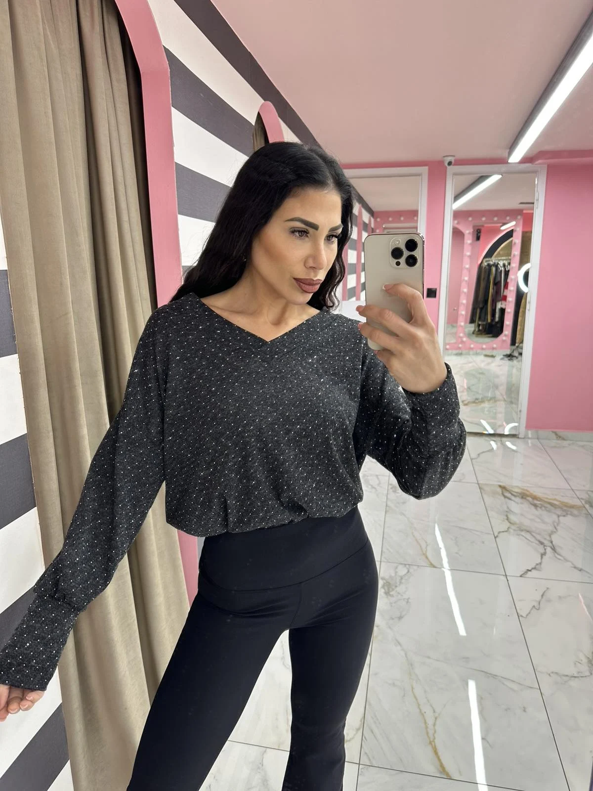 0-02-05-86a8ad147e53a25e3e261bba429fa77103a6b0d09d011aba0547594ca85c1ab7_2237fb703c7 Asphalt Top - Image 1