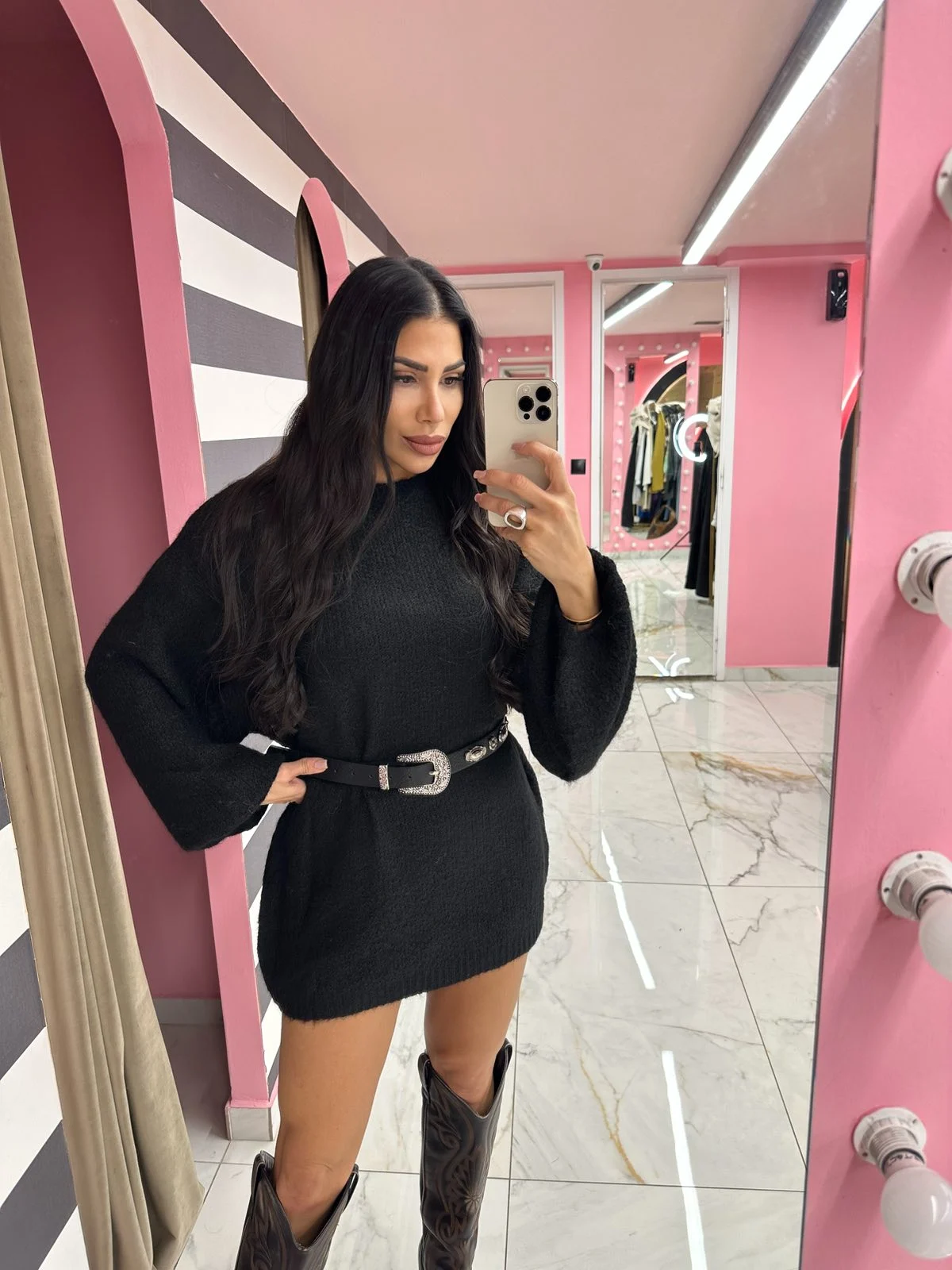 0-02-05-8b81a9c1e13d70478c74e08ac3f25b7be3c483124fa4b2b9fba5567bcd82c7b0_222a3818c5e Μαύρη – “Black Cozy Knit” - Image 1