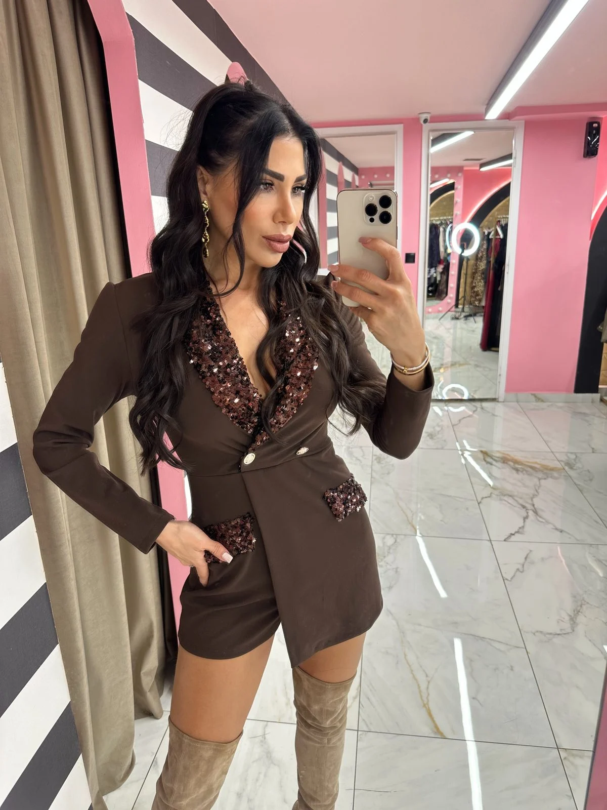 0-02-05-939dcb4b44b85ed8e7a94e9ef282b1ebad90b9a0ec981bba27452db38164e225_2220bc76486 Mocha Luxe Romper - Image 1