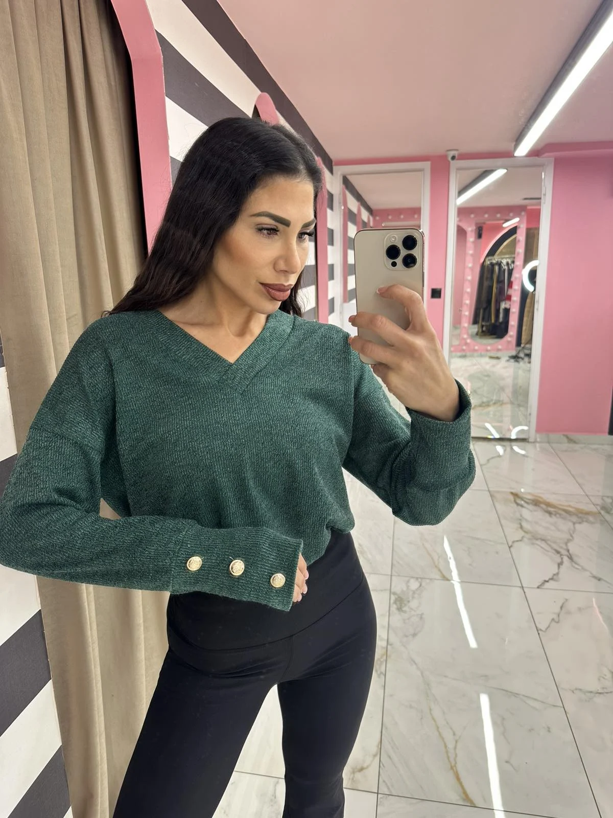 0-02-05-98ad2f338c8f71985618f6547a97c111497be60545ee788cefe1fe81b053c273_2237fbd2298 Forest Blouse - Image 1