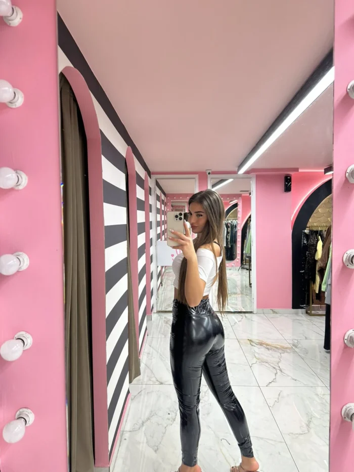 Liquid Black Shine Leggings - Image 3