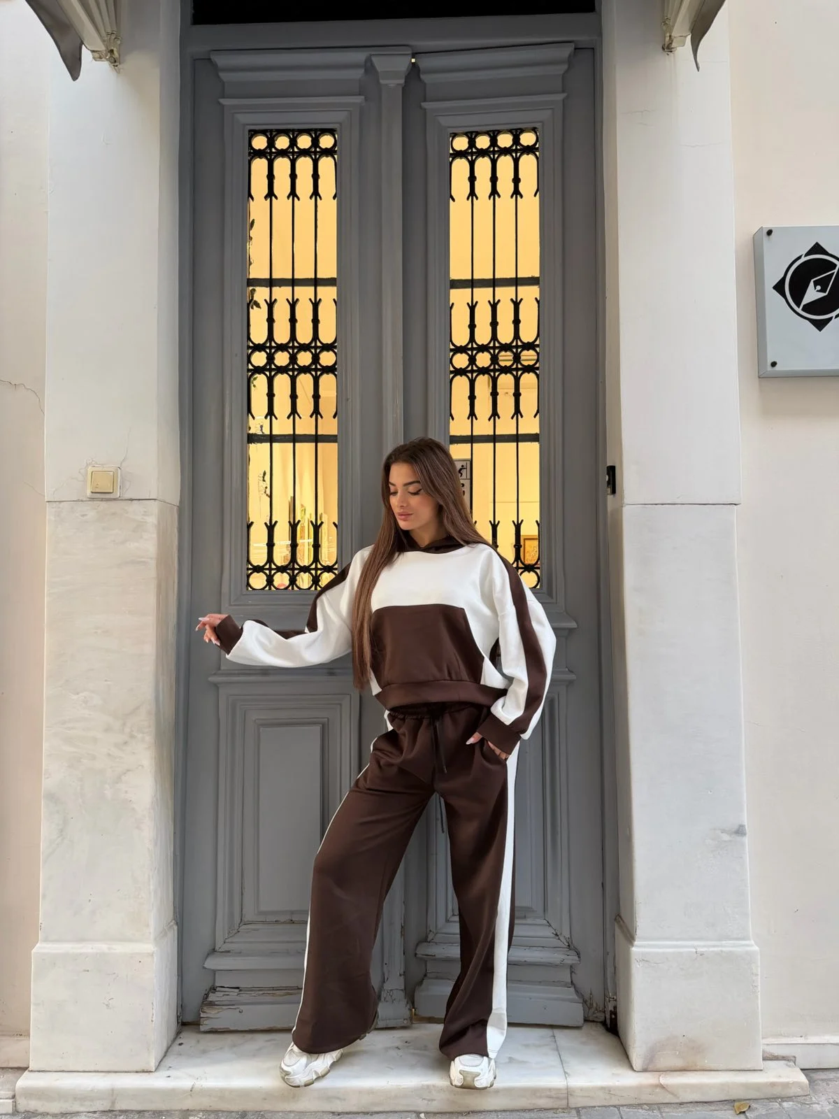 0-02-05-df548e02bc393ef000674dcf88a3daf64e4a471bcecf7eacfb78a92c7df8b9a8_2220b768839 Cocoa Lounge Set - Image 1