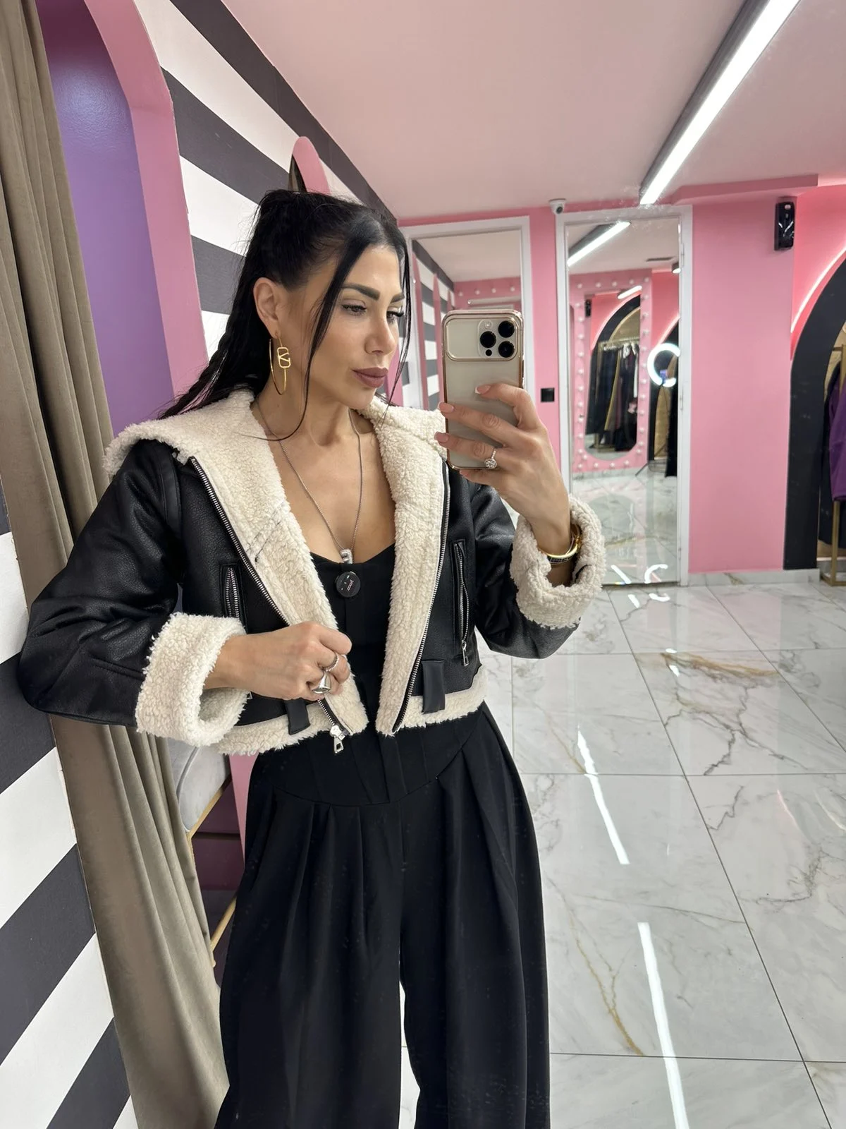 0-02-05-eed2831f5e48dfcfdc297b5ec9b109cddb8f96975e48e266cc52358ae3957815_2236252ab78 Arctic Fur-Trim Leather Jacket - Image 1