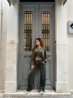 Velvet Eye – Khaki