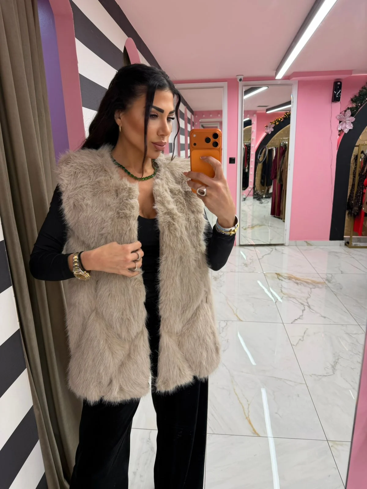 0-02-05-497e25cd5c93326cf1fc5385ca96d35ac00c86e527ad12a34ad48602f39e9414_2233a5e1b77 vory Touch – Μπεζ - Image 1