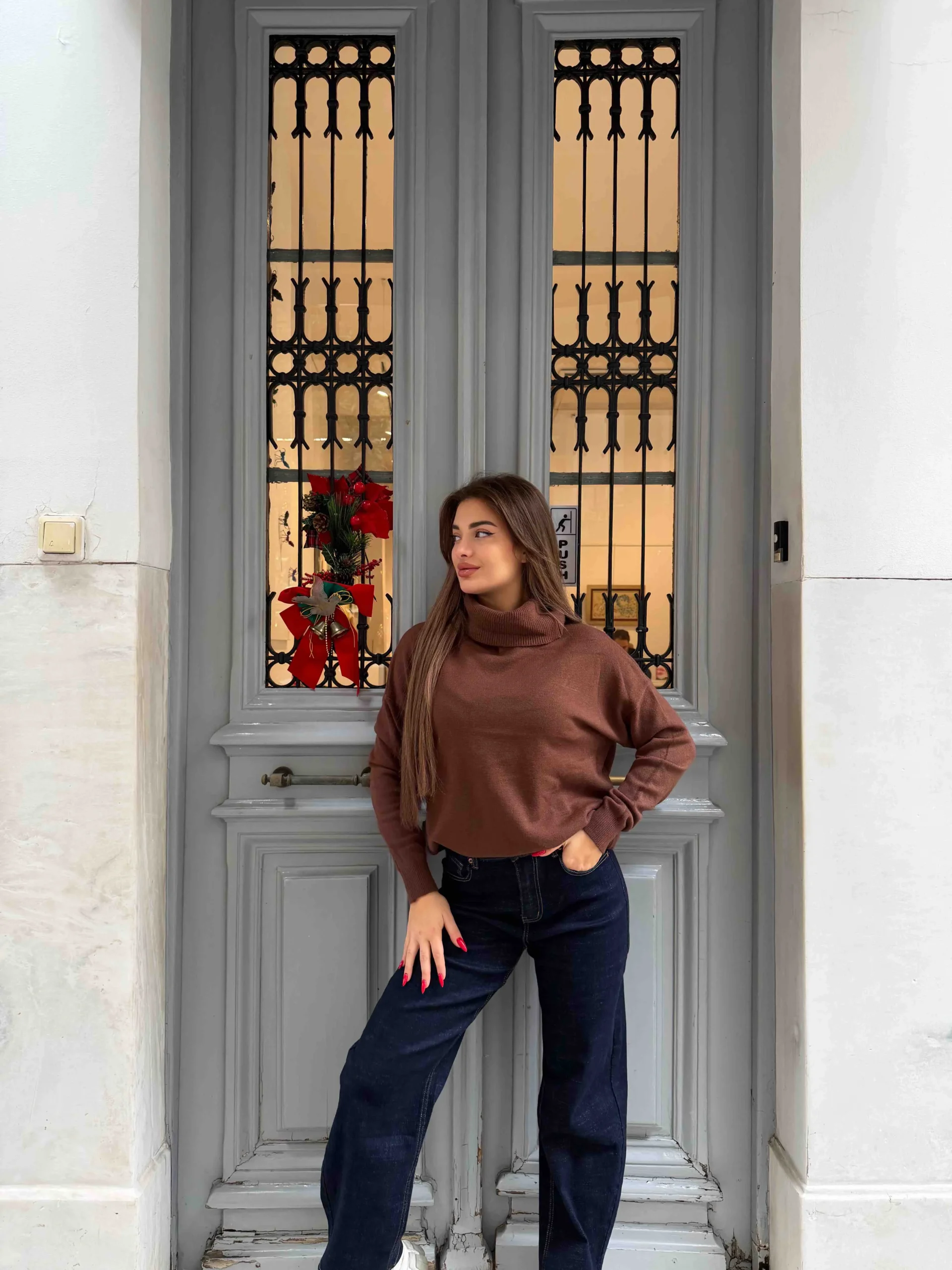 0-02-05-598a3c12d757e4a05b83a34c31e666f8e314855f870b83e33020f2f012d3c2e1_223198a6d40 Mocha Warm Turtleneck - Image 1