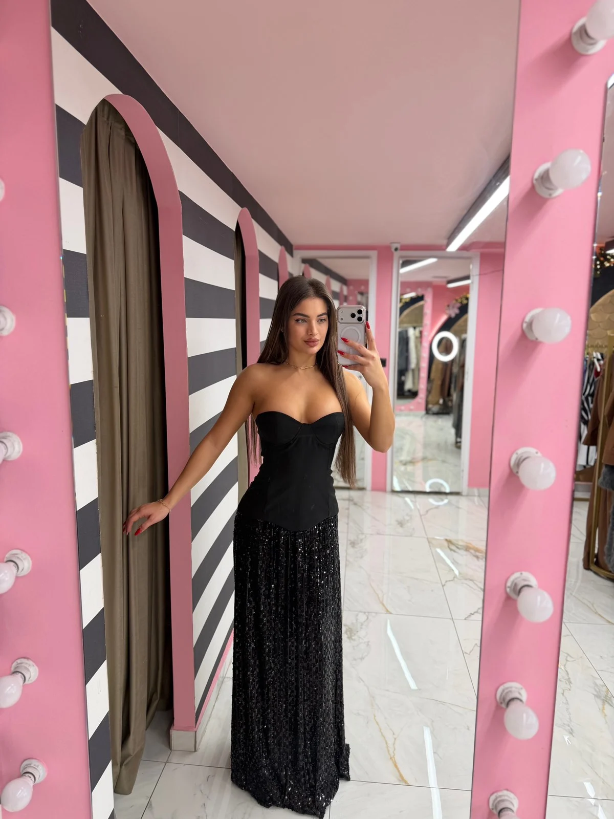 0-02-05-721469594b297b0933ca6b34155f1404b5aa60938636d1f885f889d9be3ec17f_22306e98085 Midnight Siren Maxi - Image 1