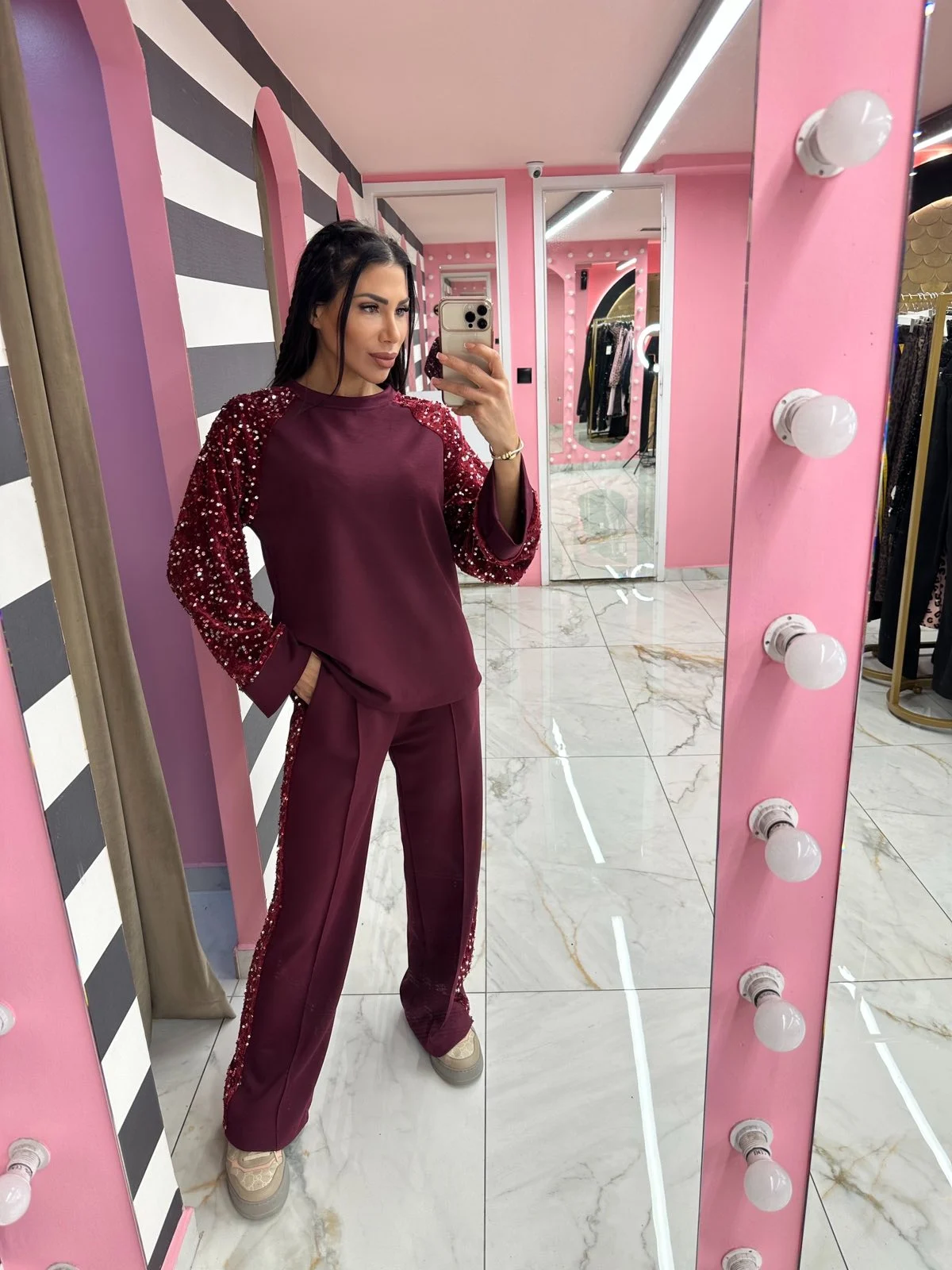 0-02-05-c0b4a40f6769ed042e64553812f326f059a33429a78f334727e7f82b6f0d2541_223881dc139 Burgundy Glam Set - Image 1