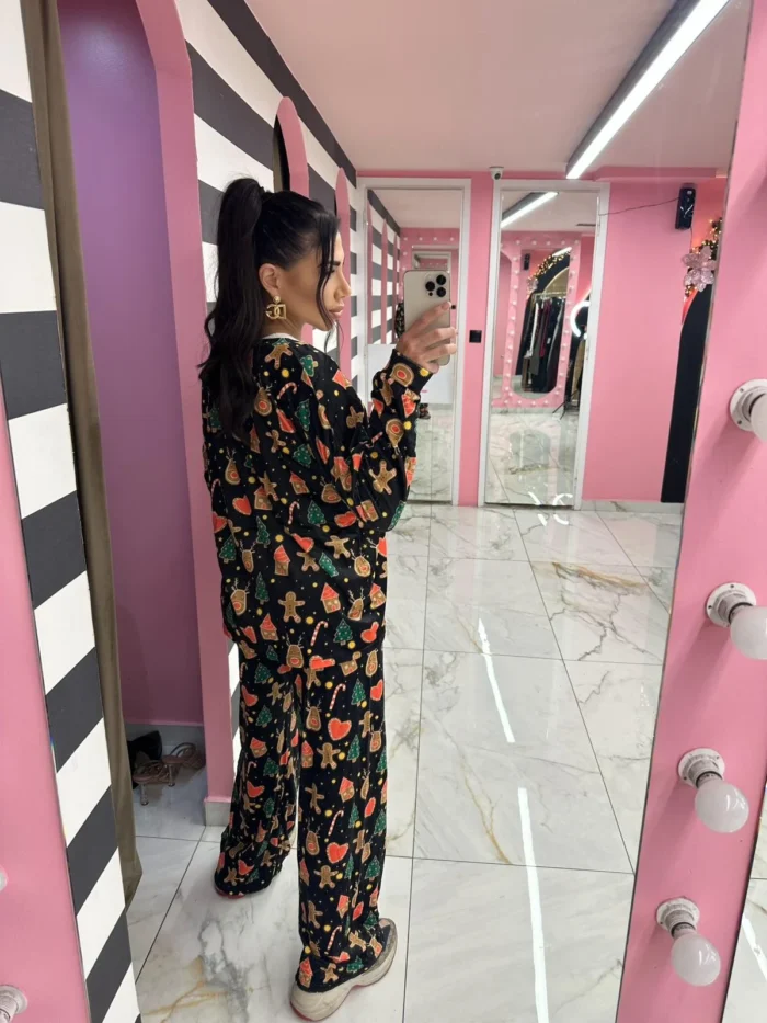 Gingerbread Night Black - Image 2