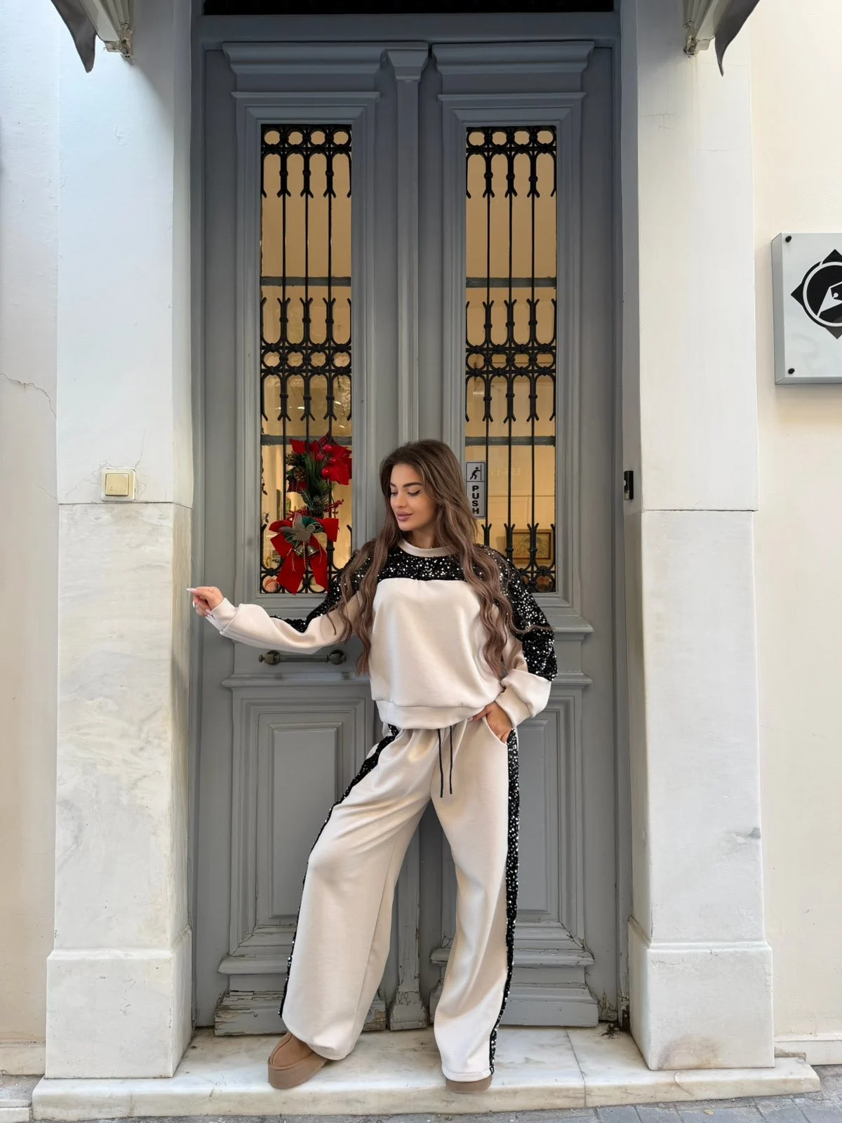 0-02-05-f80c3d366891177a7ad5e643ebf50ff00c9024d5e0c3d0aa81db1ab8c1331390_222bf16785c Cream Sparkle Set - Image 1