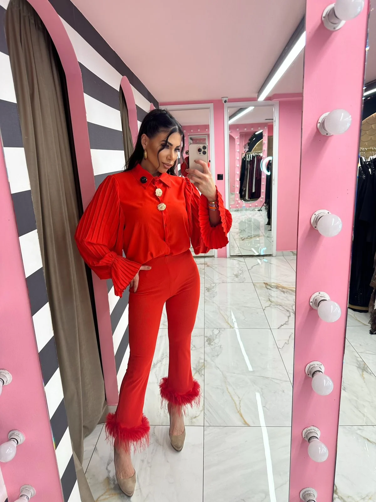 0-02-05-649ce5c26c6d30b64e932779293beb018f242e015b96ae07434b90ff64dca123_223a29baf72 Scarlet Feather Pants - Image 1