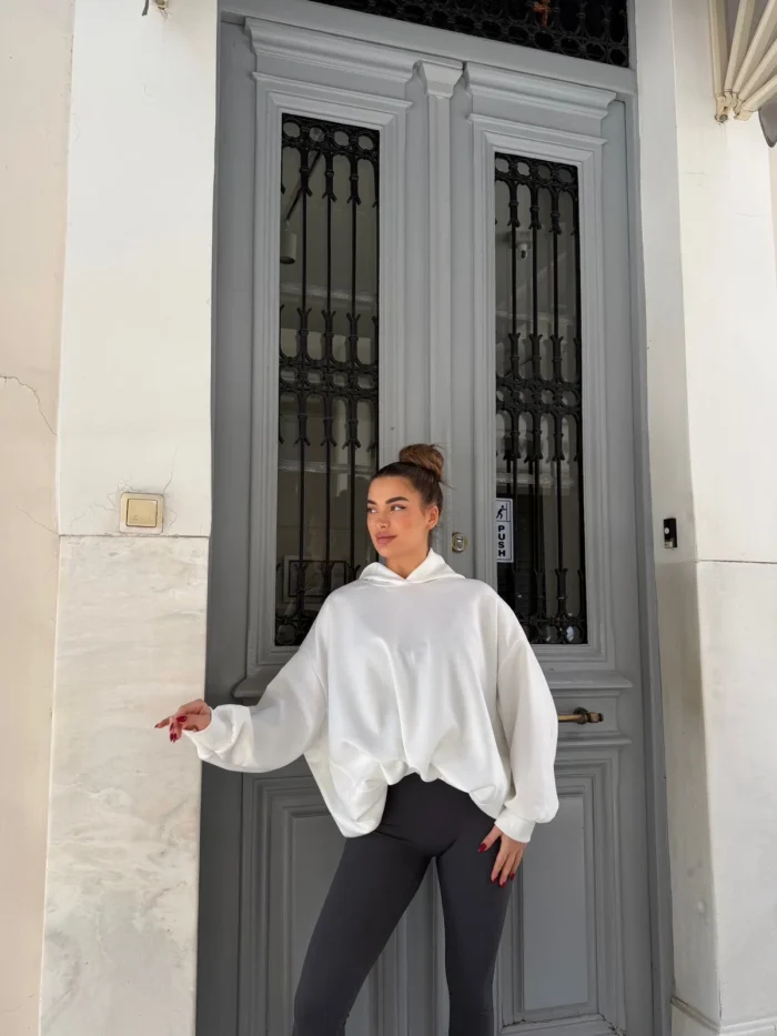 Cloudy Oversized Hoodie - Image 8