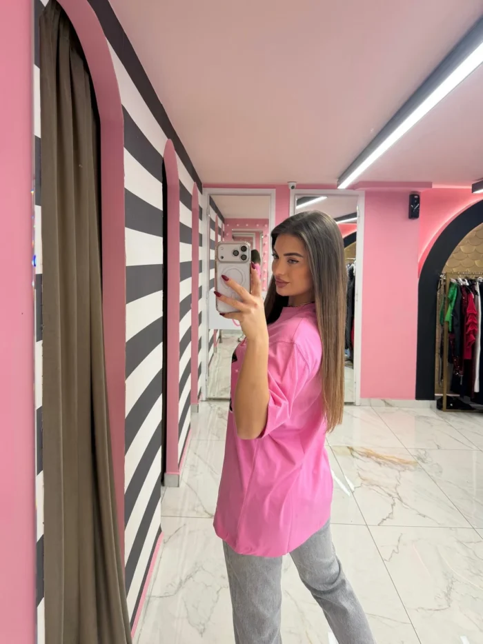 Kiss Me Tee - Image 2