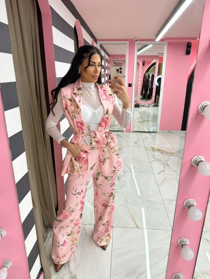 Floral Chic Suit Set - Image 2