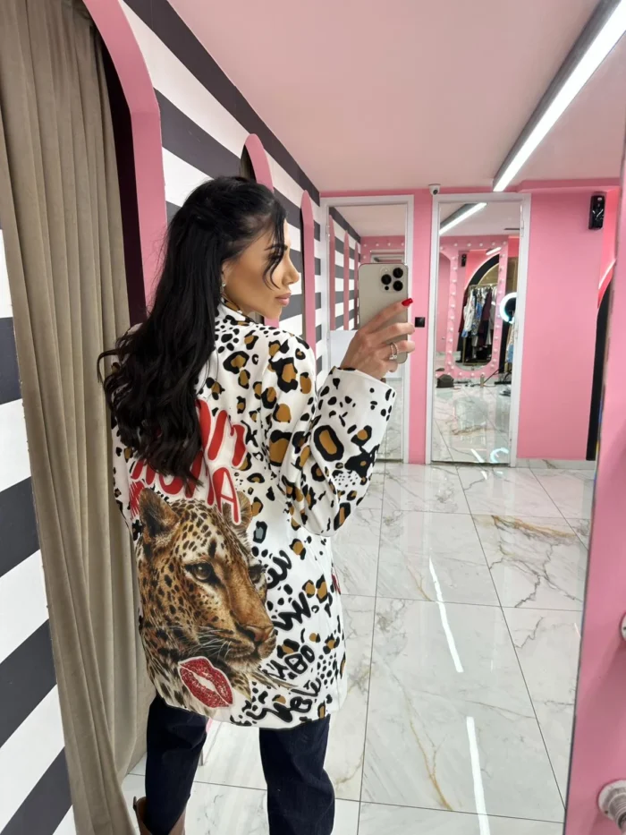 Wild Pop Leopard Blazer - Image 2
